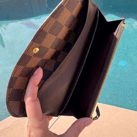 Authentic Louis Vuitton Portefeuille Emilie Damier Wallet Crossbody Bag - Picture 10 of 13